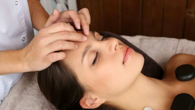 accademia del lavoro i benefici del massaggio olistico jpg